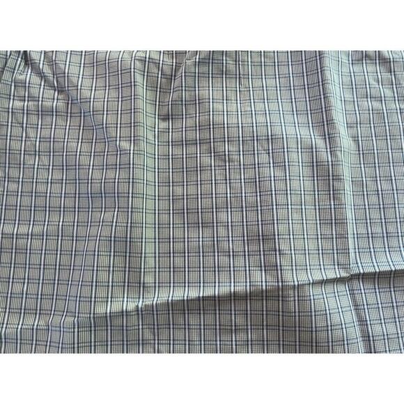 Van Heusen Men's Blue Plaid Button Down Shirt. Long Sleeve. Size Large - Picture 3 of 7
